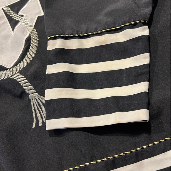 Amy Jess Black Nautical Anchor Top with some gold trim - Picture 9 of 11